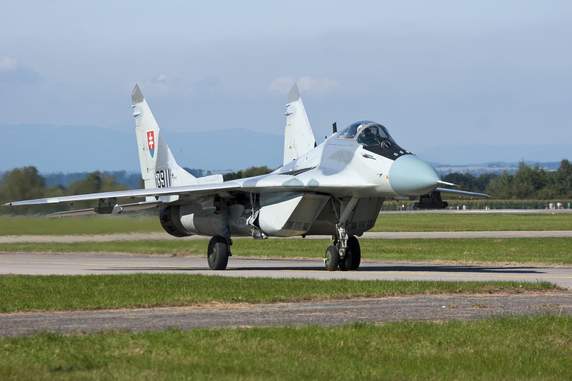 MiG-29 i Su-35 w Algierii