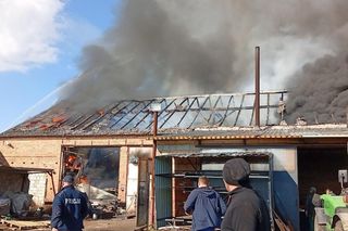 Ruszyła zbiórka na odbudowę spalonego zakładu w Czeluścinie w Wielkopolsce. Jak do niego doszło? 