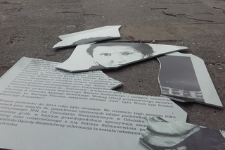 Gdańsk: Zniszczył tablicę przy pomniku Inki. Jest w rękach policji [WIDEO]