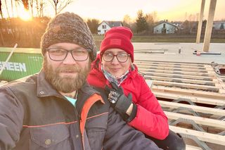 Budowanie własnymi rękami daje niesamowitego kopa. Chcesz zbudować dom dwa razy taniej? Poznaj metodę Doroty i Macieja