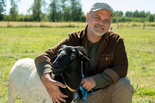 M jak miłość odc. 1699. Daniel (Paweł Prokopczuk) - sasiąd Magdy z Grabiny