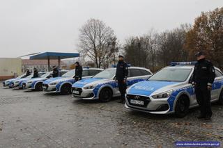 Nowe radiowozy dla policjantów garnizonu dolnośląskiego. Co to za auta? - ZDJĘCIA