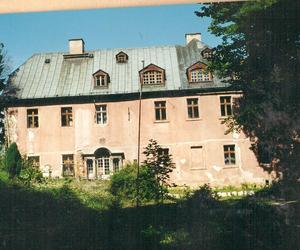 Pałac Staniszów przed remontem
