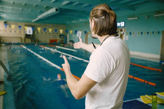 2. Instruktor sportów wodnych