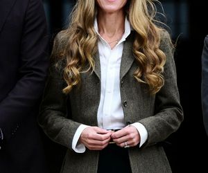 Nowa fryzura księżnej Kate! Te jasne loki zachwycają