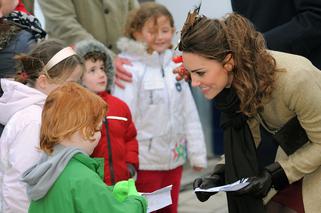 Kate Middleton i książę William ochrzcili łódź