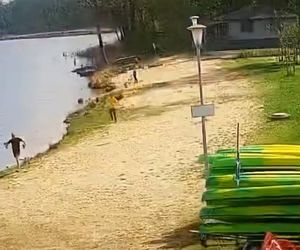 Uratował dwóch tonących chłopców. Służby udostępniły mrożące krew w żyłach nagranie