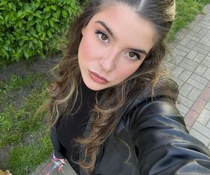 Natalia Zambrzycka (Agata z serialu Barwy szczęścia) powiększa sobie usta od lat