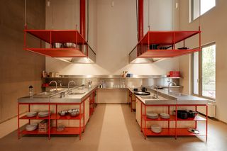 Dom studenta numer 7. Warszawski Akademik