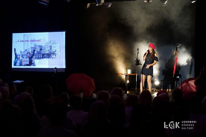 Muzyczna Podróż do serca Paryża w Łukowie. Zobacz zdjęcia z wieczoru piosenki francuskiej w ŁOK!