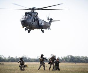 Węgierskie H225M w komplecie