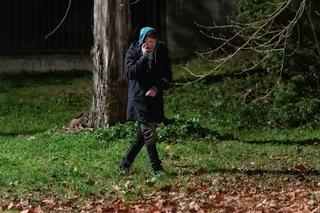 Na Wspólnej odc. 2841 opis, streszczenie: Olaf pobity przez kolegę za romans z niewidomą Adą