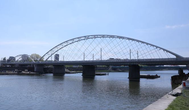 Nowy most na Wiśle w Krakowie