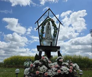 Podkarpackie kapliczki z historia. Wrzućcie tam prosze wszytko jak leci, tylko prosze tez jeszcze o pierwsze zdjęcie.