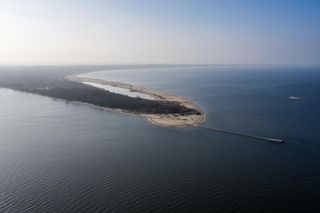 To nadmorskie miasteczko zyskało nową atrakcję. Mieszkańcy nazywają ją cudem natury