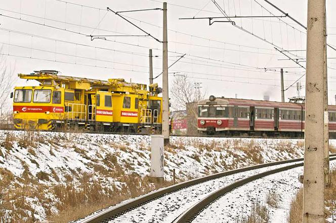 Pociąg utknął w szczerym polu