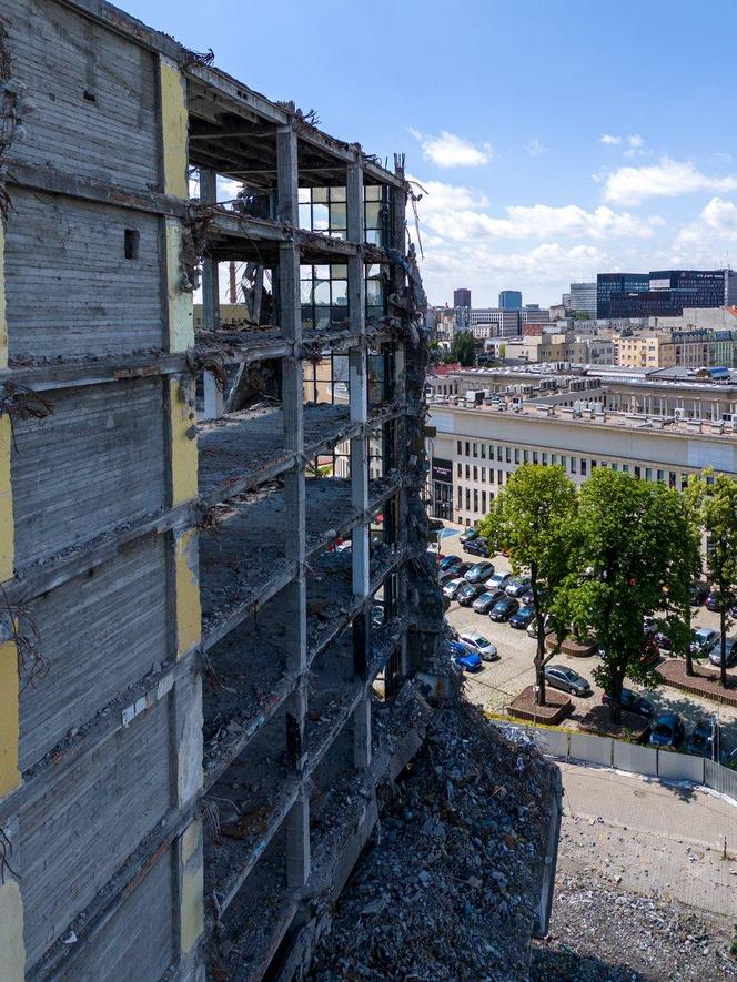 Rozbiórka wieżowca Gazowni Łódzkiej pzry ul. Uniwersyteckiej w Łodzi