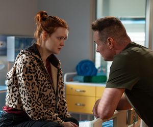 Na dobre i na złe odc. 968. Aleks/ Aleś (Paweł Małaszyński), Klemi (Weronika Walasiewicz)