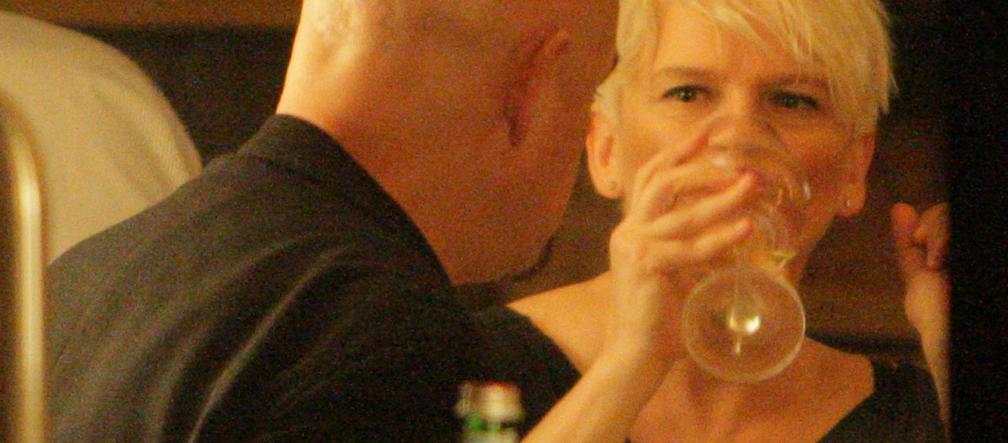 Figura troszczy się o kolegów