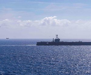Lotniskowiec USS Harry S. Truman