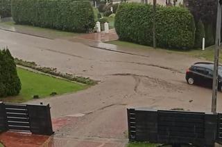 Zalane ulice w Podobinie w Małopolsce