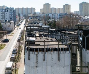Nadbudowa kamienicy na Gocławku w Warszawie