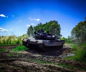Czołgi K2 podczas ćwiczeń w 9BBKPanc