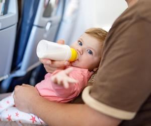 Jak zorganizować wakacyjny wyjazd z niemowlakiem?