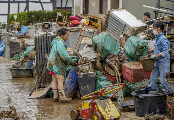 Powodzie w Europie. 219 ofiar, prawie 1500 zaginionych! ZDJĘCIA
