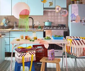 Kolorowa ściana w kuchni – pastele po skandynawsku