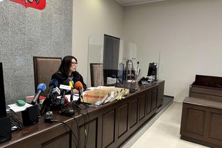 Adwokat zszokował słowami o trumnach na kółkach. Trwa proces