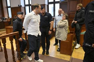 Proces o zabójstwo na Nowym Świecie. Świadek usłyszał: „ja go, k***a, pociąłem!”. Ale czy powiedział to oskarżony?