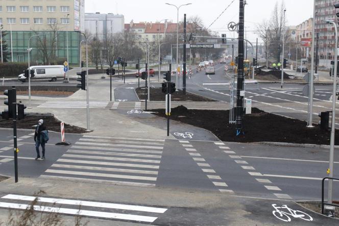 Trwają prace na placu Niepodległości w Toruniu. Wiemy, kiedy się zakończą
