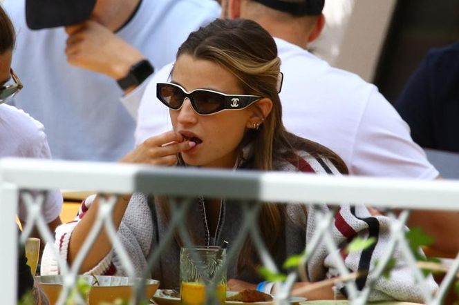 Julia Wieniawa ukradła przyjaciółce chłopaka