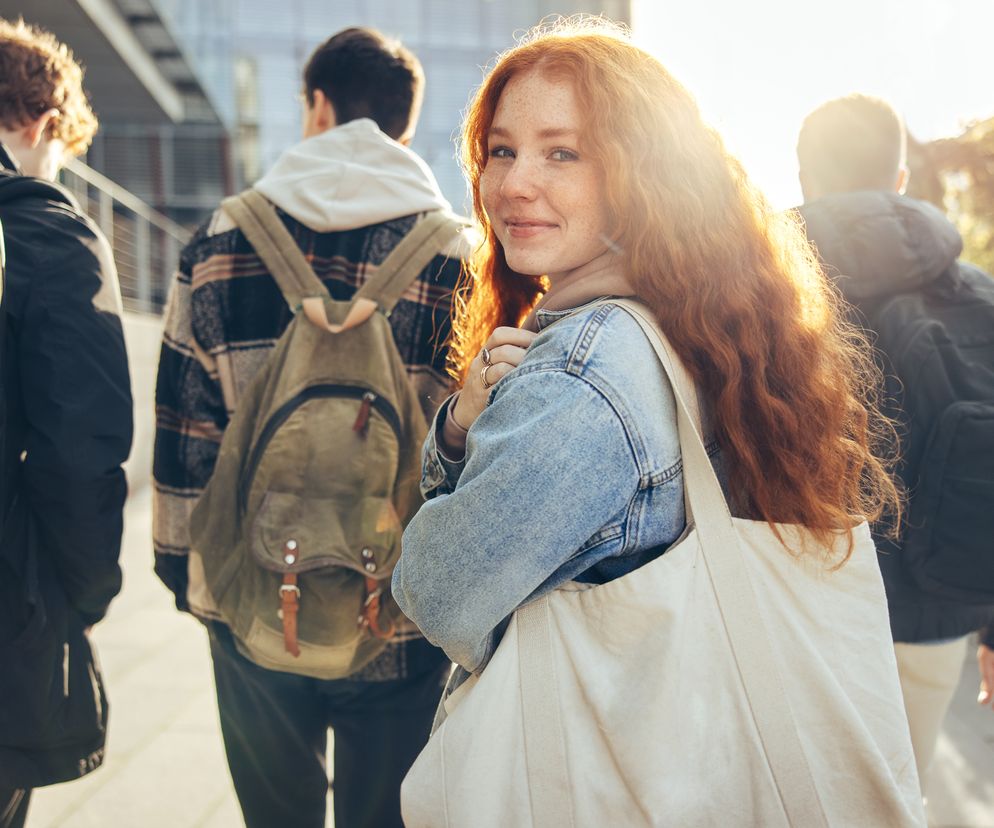 Chcesz być lubiany? Popełniaj drobne błędy