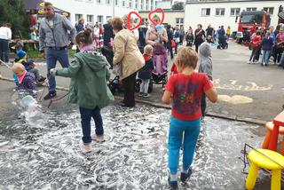 Dzieciaki z podstawówki na łódzkich Bałutach wspierały swoją koleżankę
