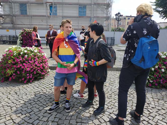 pikieta LGBT Leszno