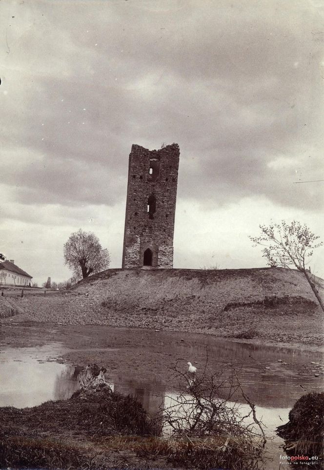 Wieża w Stołpiu w pow. chełmskim