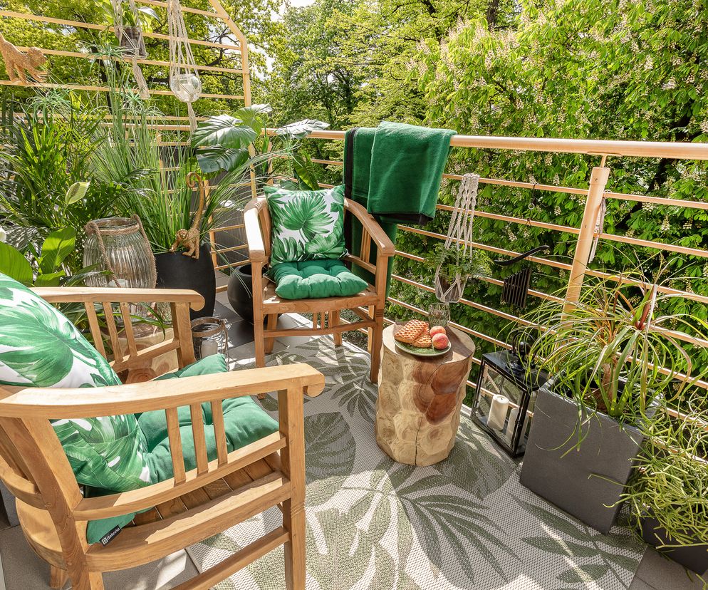 Jak zaaranżować mały balkon w bloku? 6 kroków