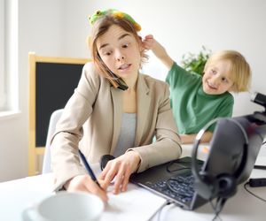 Diagnoza ADHD u mamy. Dlaczego to tak ważne dla terapii dziecka?