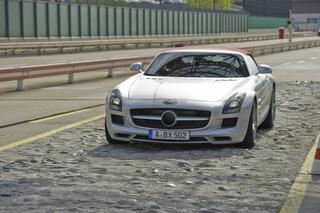 Mercedes-Benz SLS AMG Roadster – pierwsze zdjęcia