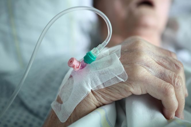 Lekarz opowiedział, czego żałują pacjenci przed śmiercią. Pada jedno stwierdzenie