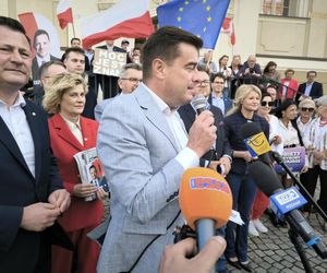 Wiec zwolenników Rafała Trzaskowskiego w Lesznie 
