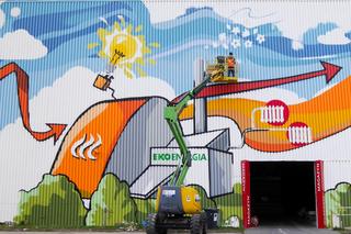 Artysta-grafficiarz. AeroMat z Lublina tworzy murale w miejskiej przestrzeni