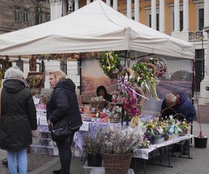 Kiermasz i inscenizacja na Placu Wolności z okazji Kaziuka Wileńskiego