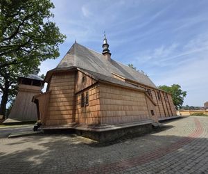 Zabytkowy kościół w Domaradzu.