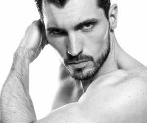 Oto kandydaci do tytułu Mistera Supranational 2025