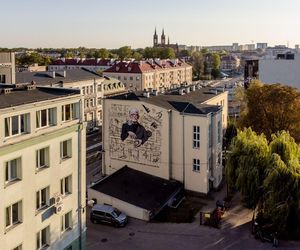 Teatralny mural w Białymstoku