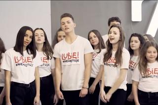 AniKa Dąbrowska, Carla Fernandes, Adam Kubera - uczestnicy The Voice Kids 2 we wspólnej piosence!