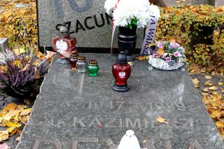 Tak wygląda grób Kazimierza Deyny